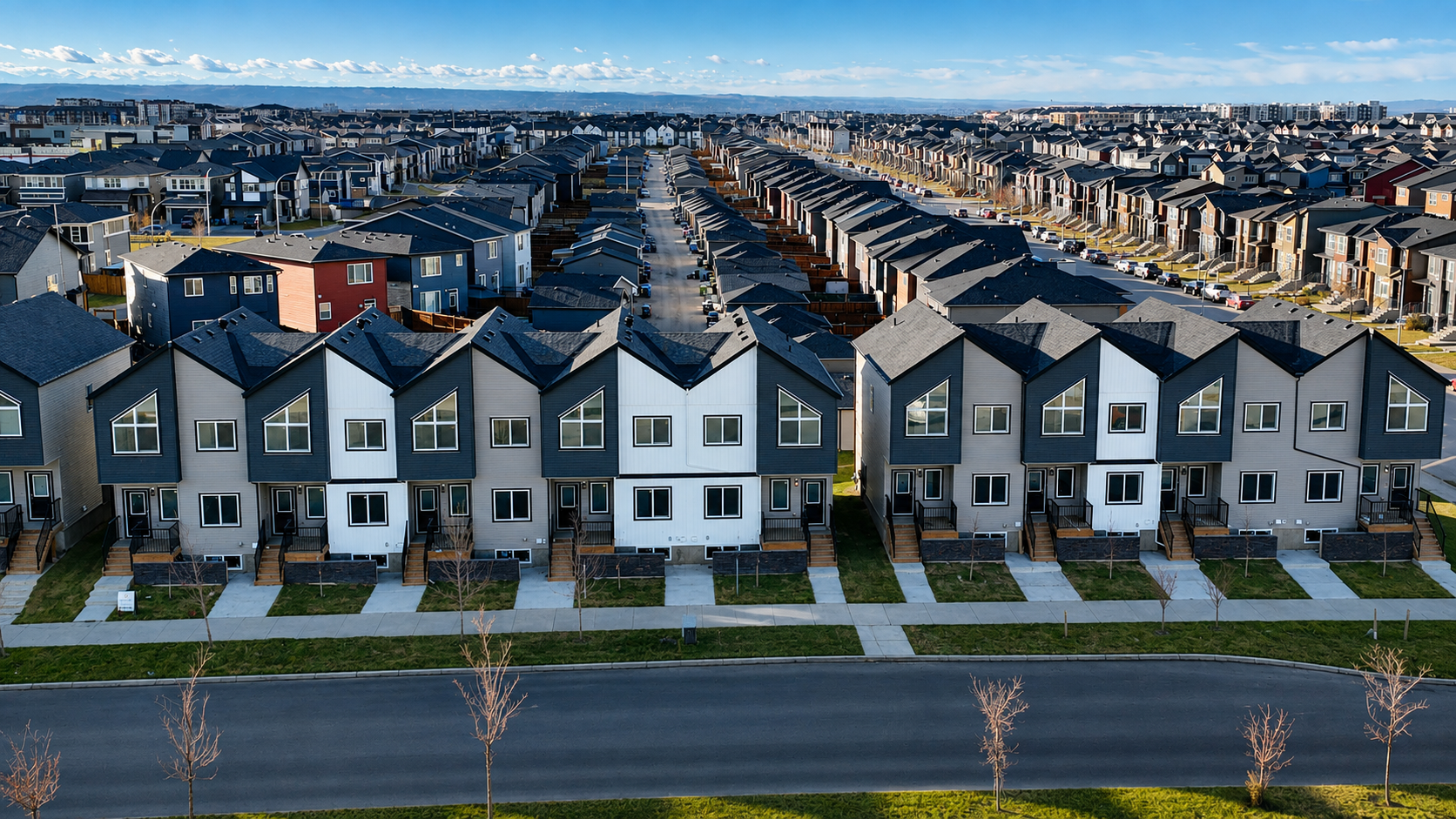 Colonia Rowhomes rental community
